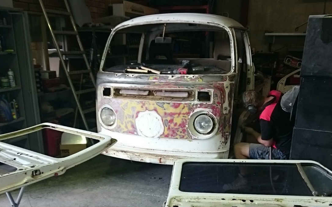 1975 Volkswagen Kombi Ute Restoration Project